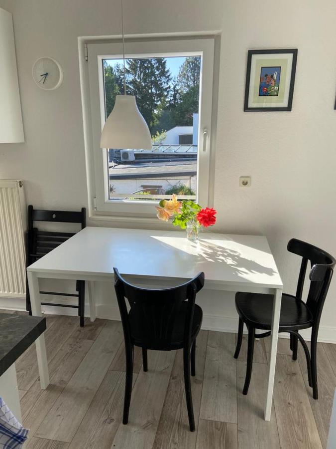 Privates Ferienwohnung Im Einfamilienhaus Appartement *
